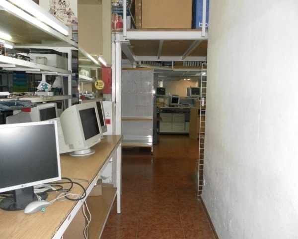 Retail in Córdoba, Córdoba for lease - Building Photo - Image 3 of 6