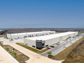 Plus de détails pour 912 Flustern Rd, San Marcos, TX - Industriel à louer