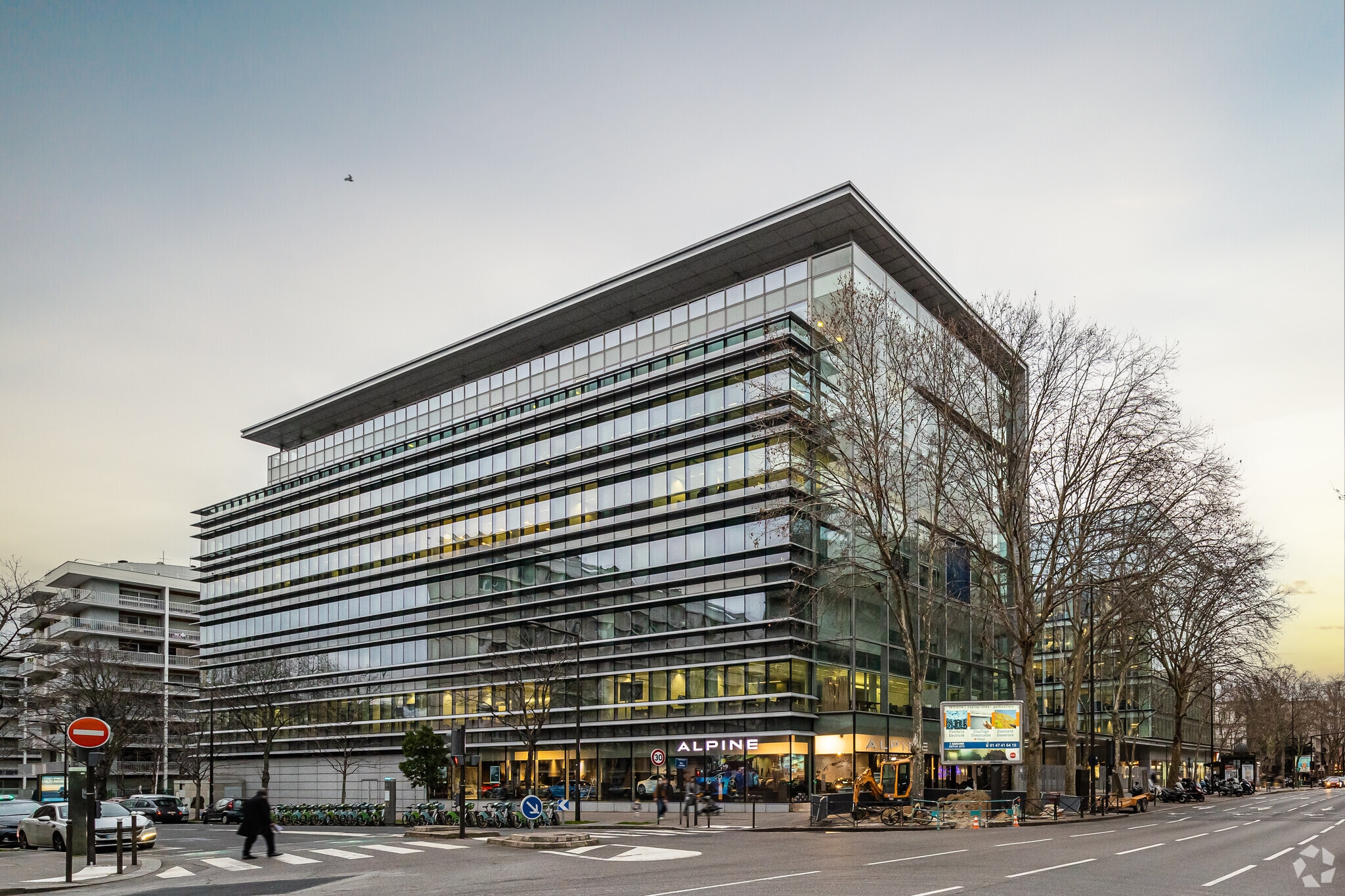 122 avenue du Général-Leclerc, Boulogne-Billancourt for lease Primary Photo- Image 1 of 4