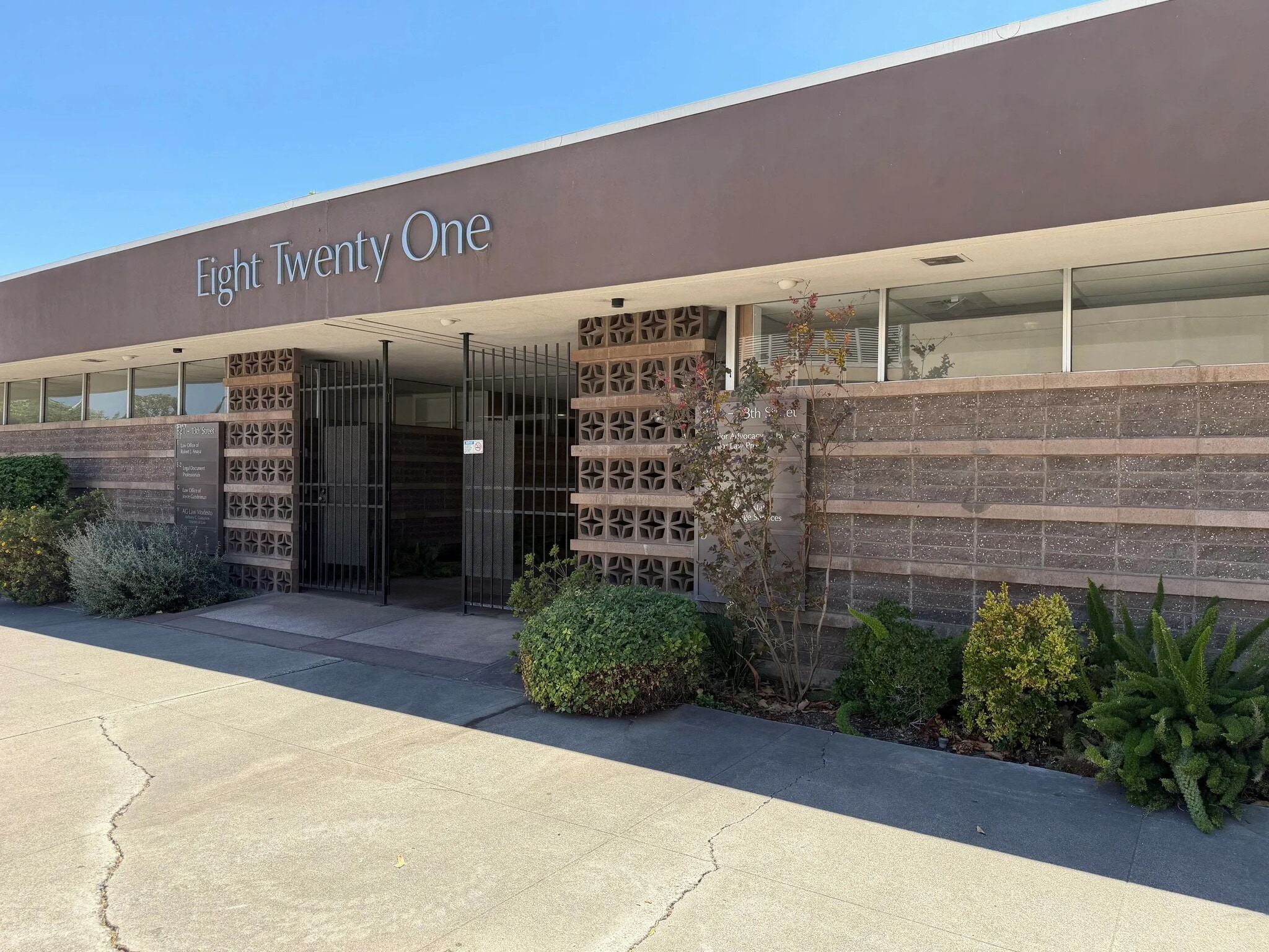821 13th St, Modesto, CA for lease Building Photo- Image 1 of 11