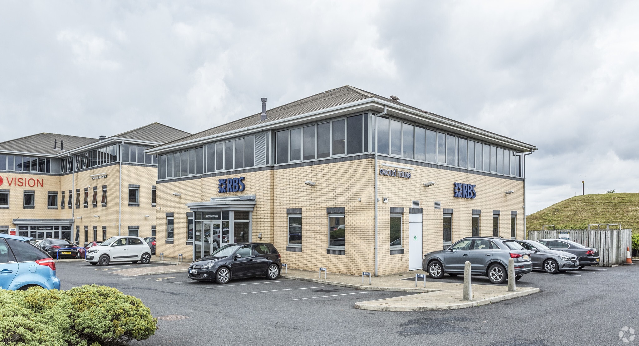 Walker Rd, Blackburn for lease Primary Photo- Image 1 of 6