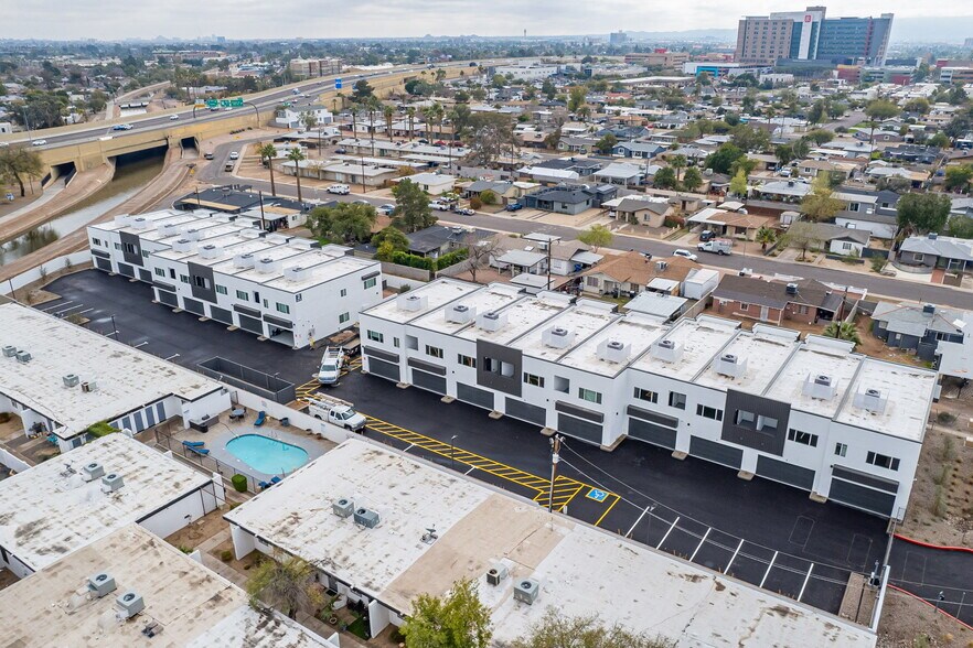 3301 N 18th St, Phoenix, AZ for sale - Primary Photo - Image 1 of 2