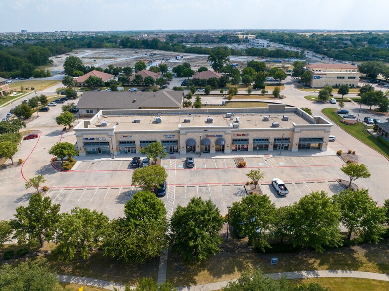 3851 Stonebridge Dr, McKinney, TX à louer - Photo du bâtiment - Image 2 de 8