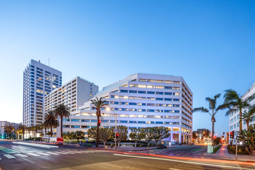 1299 Ocean Ave, Santa Monica, CA à louer - Photo du bâtiment - Image 1 de 29
