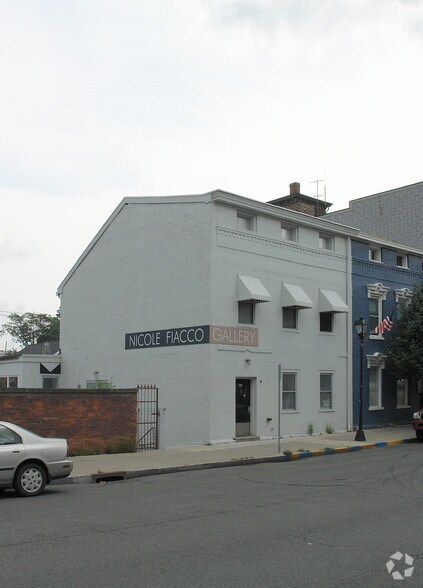 336 Warren St, Hudson, NY for sale - Primary Photo - Image 1 of 2