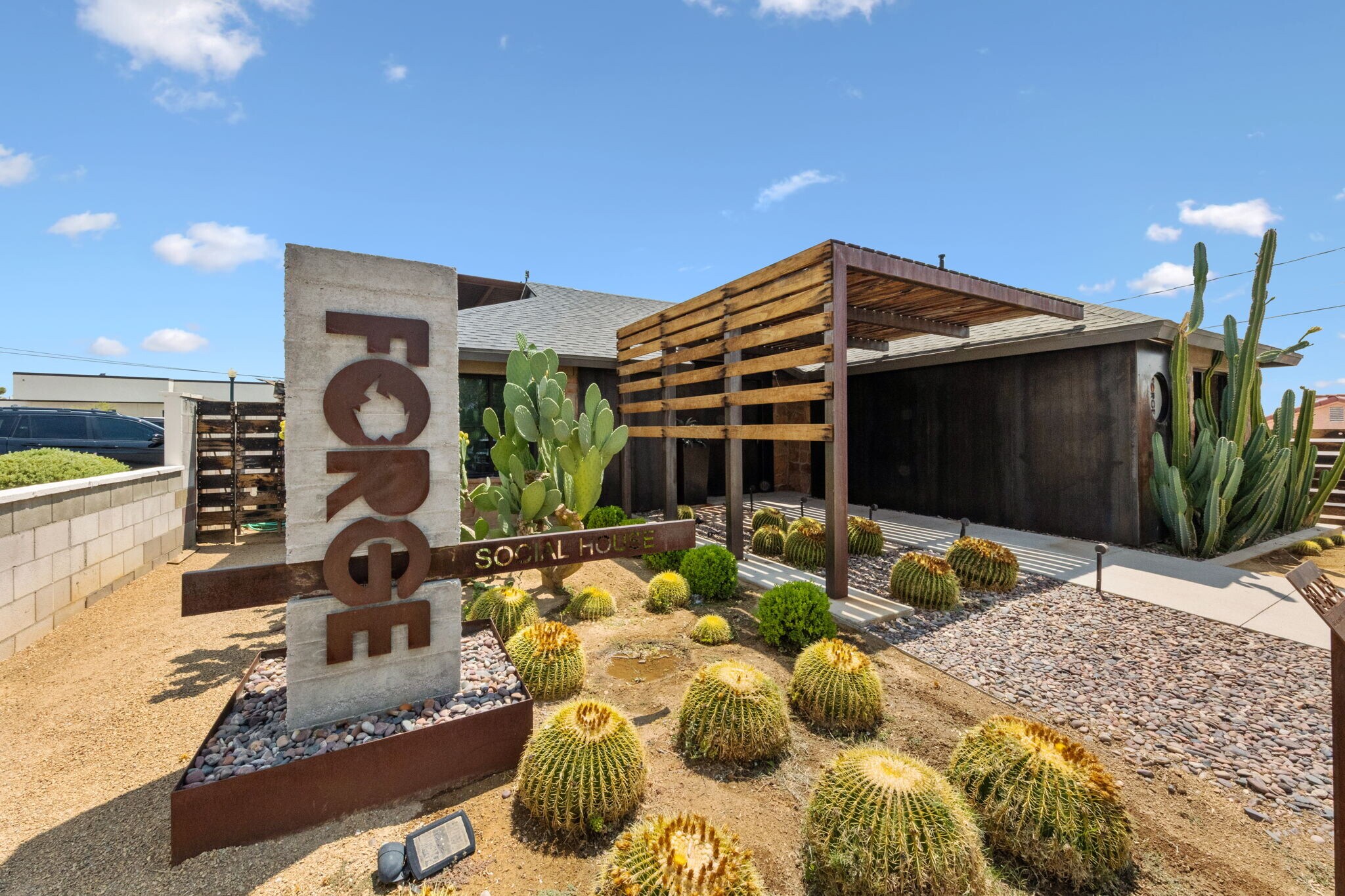 553 California Ave, Boulder City, NV à vendre Photo du bâtiment- Image 1 de 94