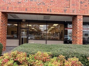 200 Cleveland Rd, Bogart, GA à louer Photo du bâtiment- Image 2 de 8