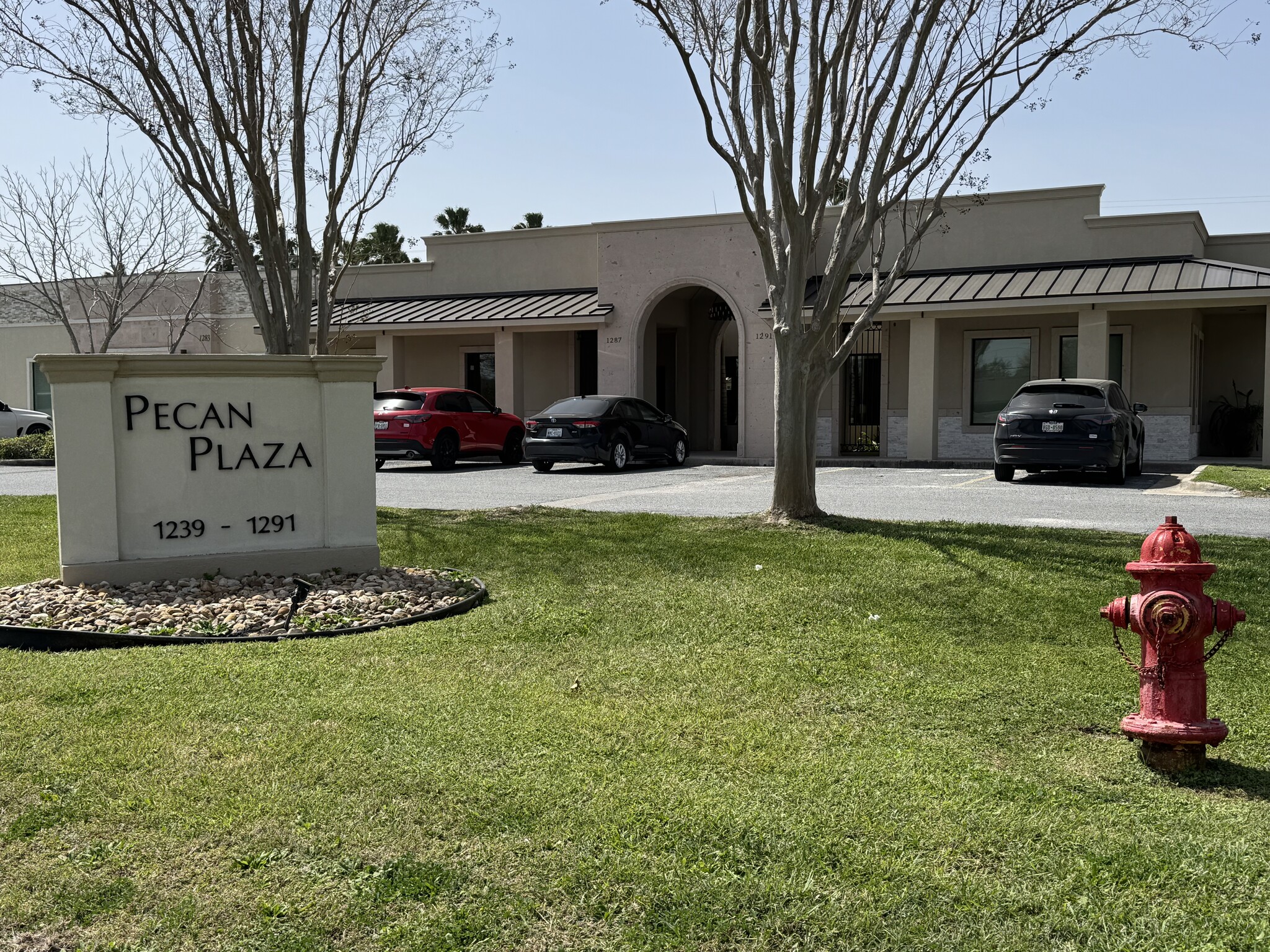 1243-1291 Stuart Place Rd Rd, Palm Valley, TX for lease Primary Photo- Image 1 of 6