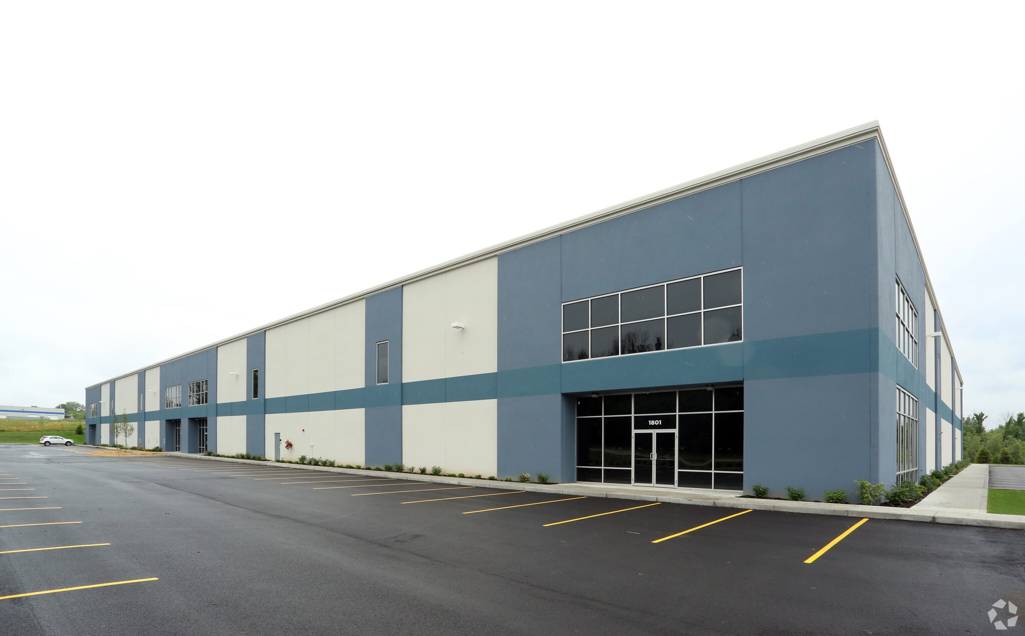 1801-1831 Deffenbaugh Ct, Columbus, OH for lease Primary Photo- Image 1 of 8