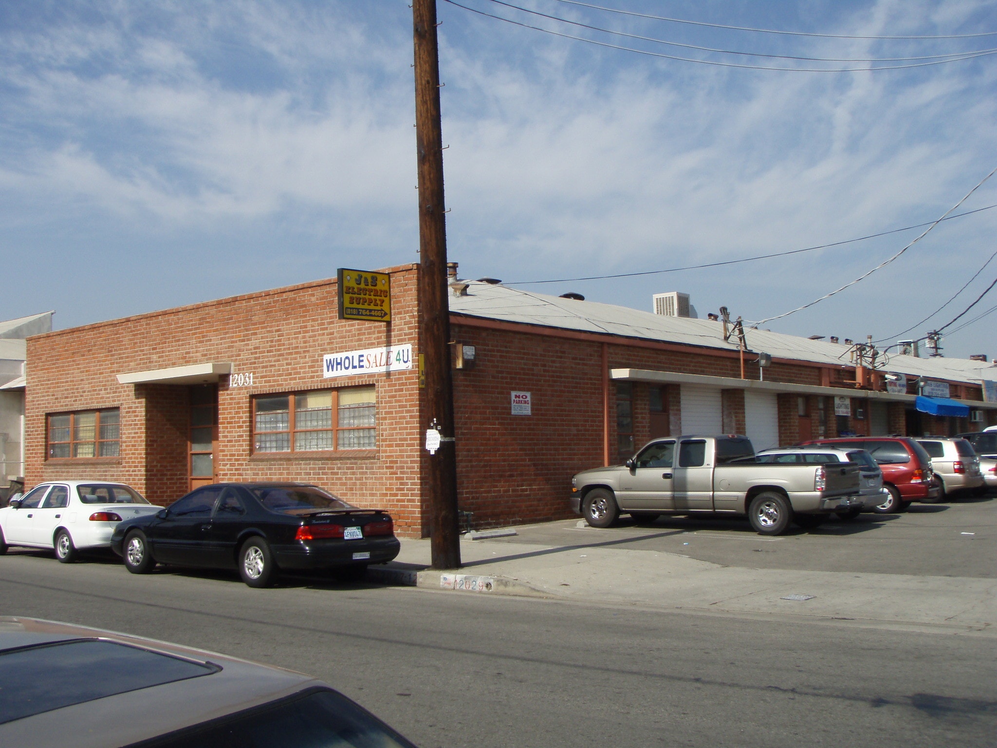 12017-12021 Vose St, North Hollywood, CA for lease Primary Photo- Image 1 of 10