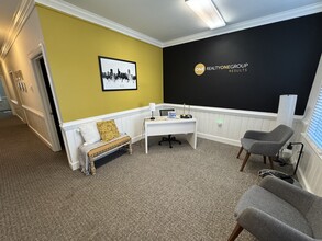 136-146 Wind Chime Ct, Raleigh, NC for lease Interior Photo- Image 1 of 5