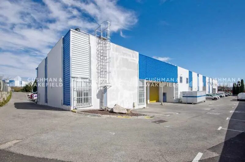 14 Boulevard De L'Europe, Vitrolles à louer - Photo du bâtiment - Image 1 de 8