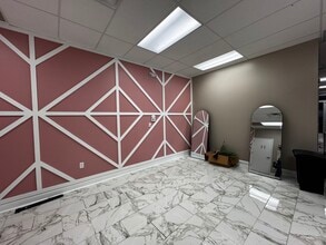 571 Cross Keys Rd, Sicklerville, NJ à louer Photo du bâtiment- Image 2 de 10