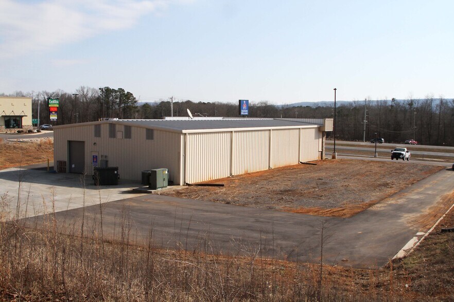 23650 John T. Reid Pky, Scottsboro, AL à louer - Photo du bâtiment - Image 3 de 3