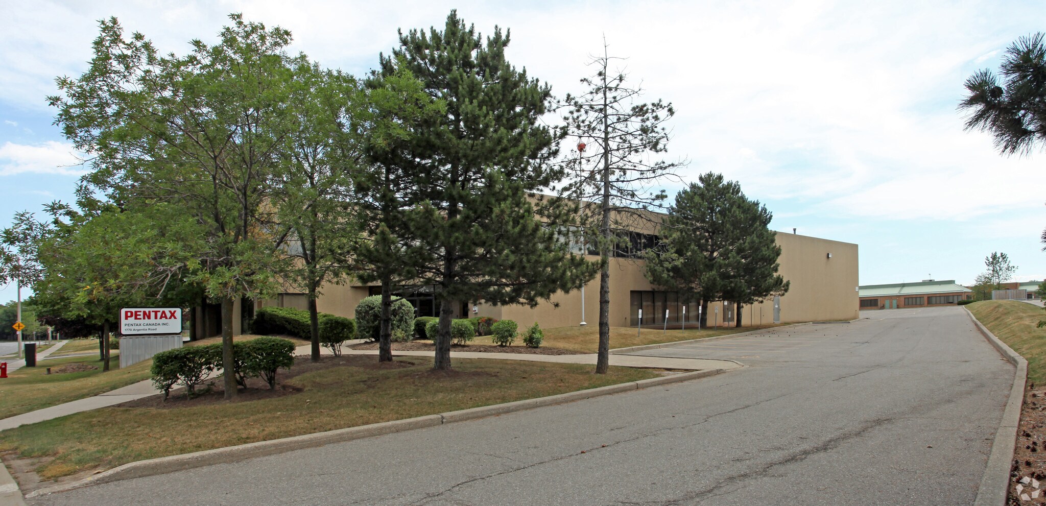 1770 Argentia Rd, Mississauga, ON à vendre Photo principale- Image 1 de 1