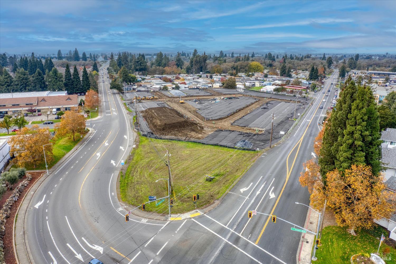 5309 Old Redwood Hwy, Santa Rosa, CA for sale Primary Photo- Image 1 of 18