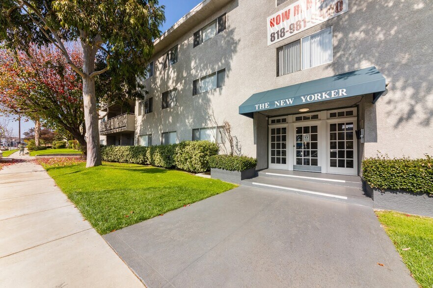 13951 Moorpark St, Sherman Oaks, CA for sale - Building Photo - Image 3 of 39