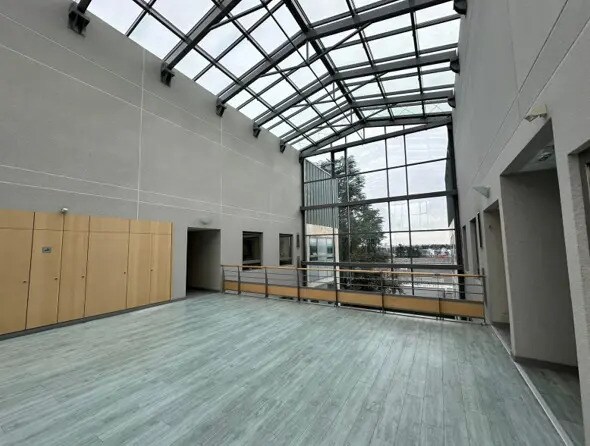 Bureau dans Limonest à louer Photo intérieure- Image 1 de 1