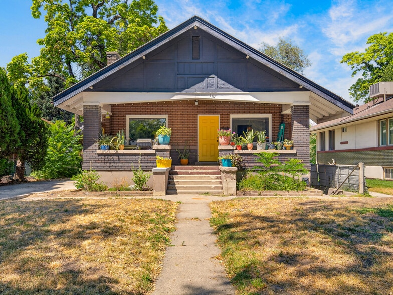 457 E 100 S, Provo, UT for sale - Primary Photo - Image 1 of 44