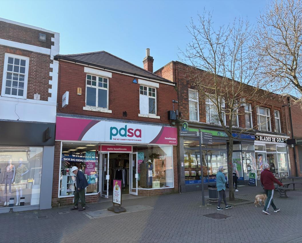 44 High St, Swadlincote à louer Photo du bâtiment- Image 1 de 2