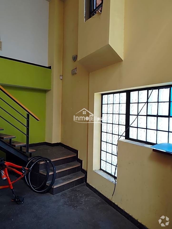 Retail in Madrid, Madrid for lease Interior Photo- Image 1 of 11