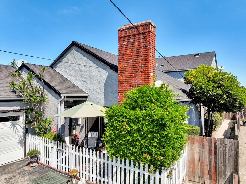 416 Hamilton St, Costa Mesa, CA à vendre - Photo du bâtiment - Image 2 de 16