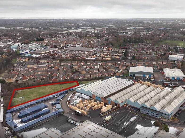 Woden Rd W, Wednesbury à louer - Photo du bâtiment - Image 3 de 3