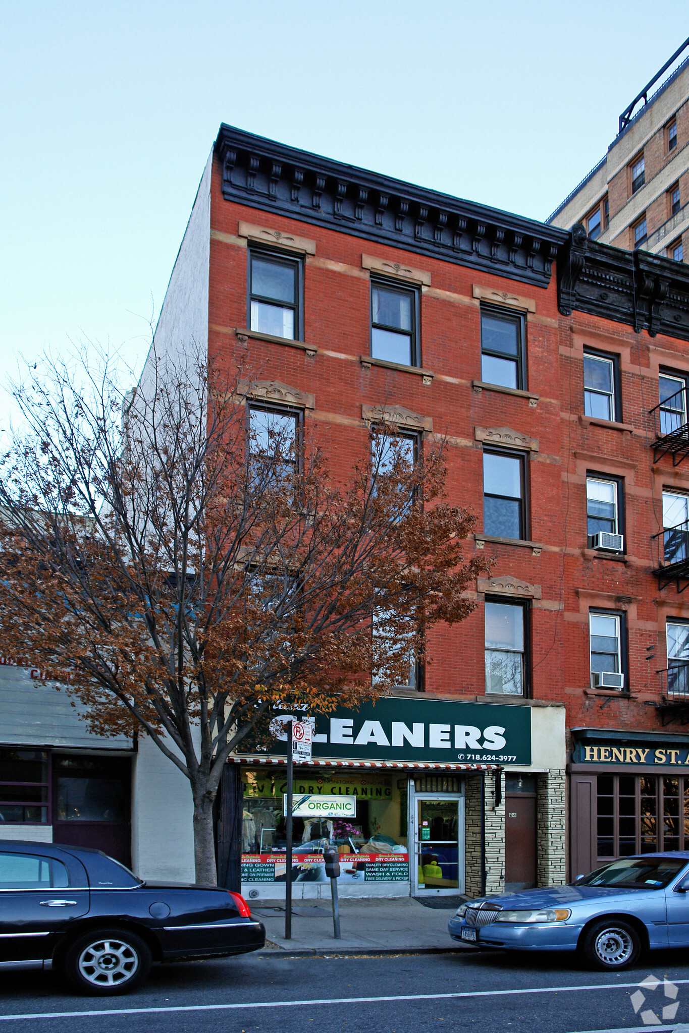 64 Henry St, Brooklyn, NY for lease Primary Photo- Image 1 of 11