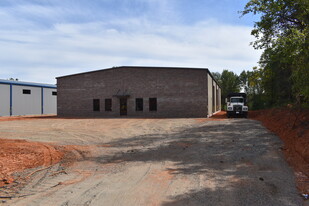 1221 Commerce St SW, Conover NC - Commercial Real Estate