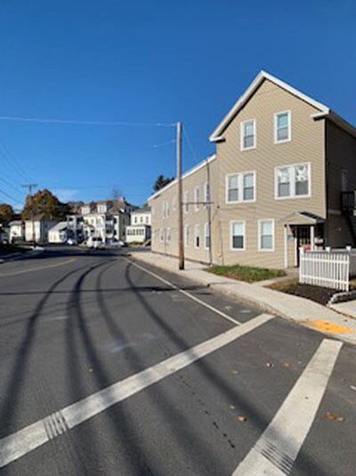 2-12 Chace, Clinton, MA à vendre Photo du bâtiment- Image 1 de 9