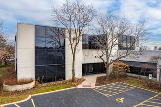 Plus de détails pour 105-195 W Central Rd, Schaumburg, IL - Bureau à vendre