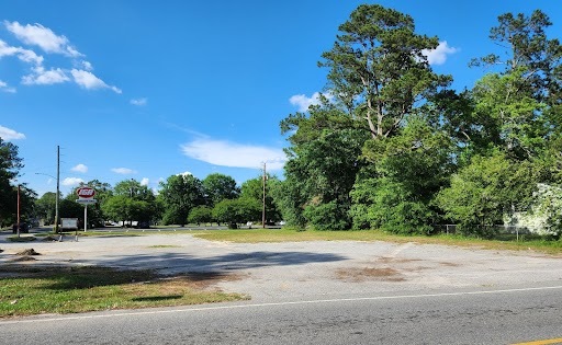 1403 N Lee St, Valdosta, GA for lease - Primary Photo - Image 2 of 5