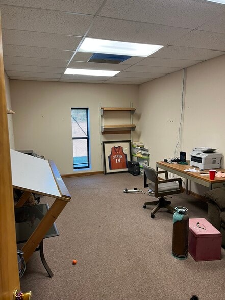 805 N Wise Dr, Sumter, SC for lease - Building Photo - Image 3 of 8