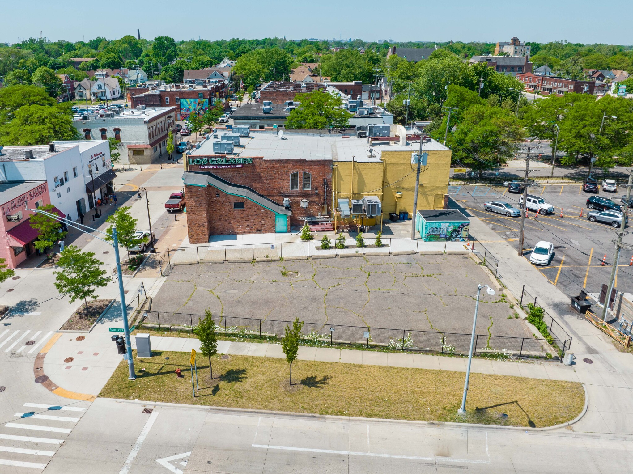 Prime Land / Mexicantown / Corktown portfolio of 2 properties for sale on LoopNet.ca Building Photo- Image 1 of 8