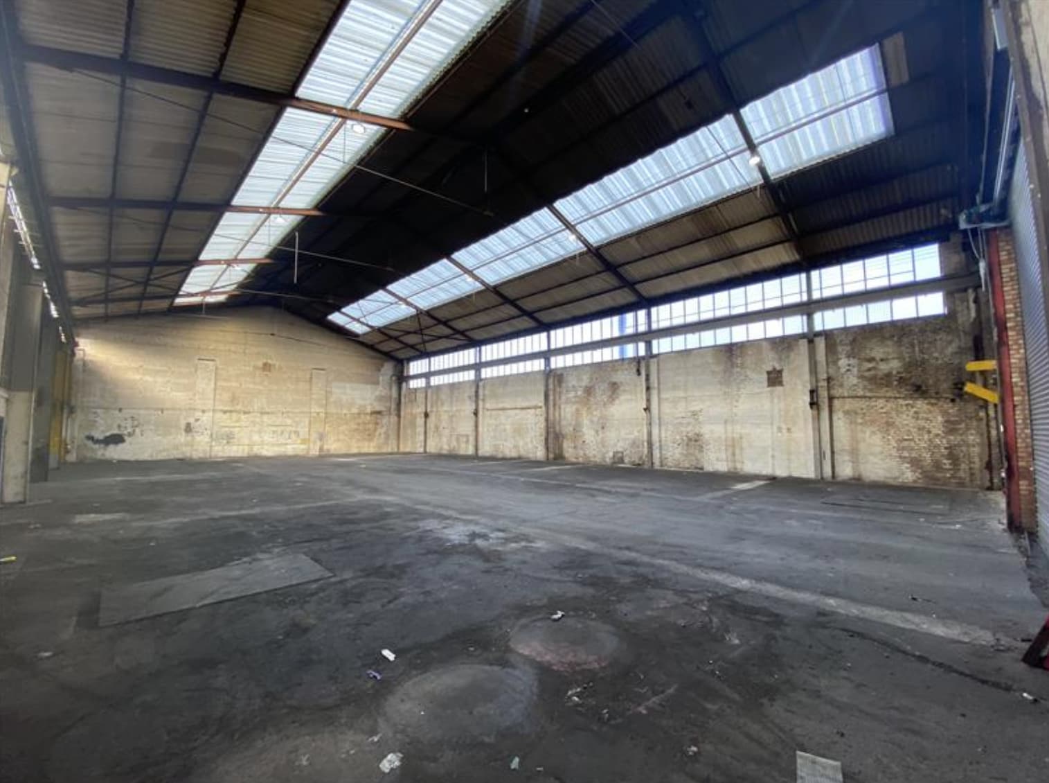 98 Birchfield Ln, Oldbury for lease Interior Photo- Image 1 of 6