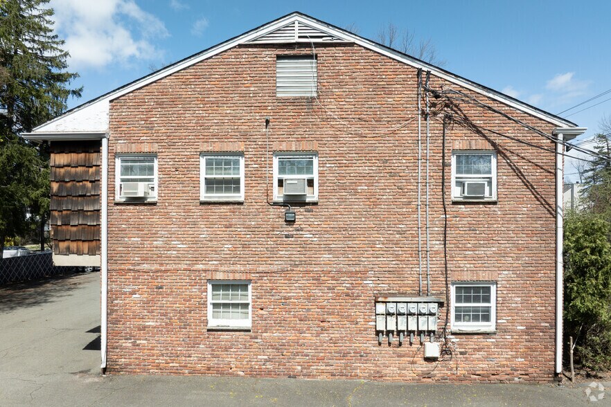 185 Broadway, Hillsdale, NJ à louer - Photo du bâtiment - Image 2 de 30