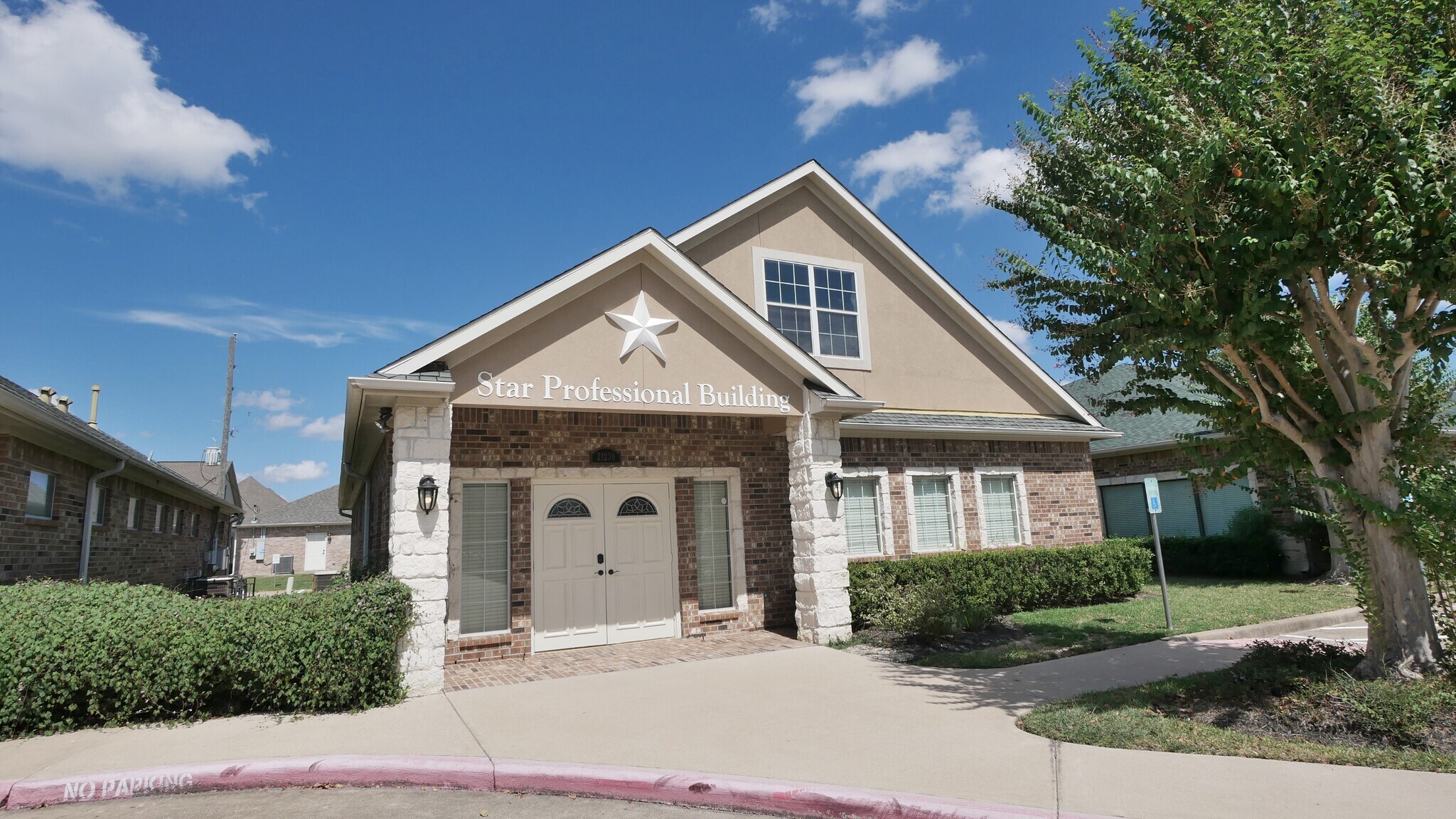 21230 Kingsland Blvd, Katy, TX à louer Photo du bâtiment- Image 1 de 16