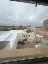 121 S Broadway Ave, Tyler, TX for lease Interior Photo- Image 2 of 3