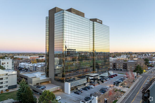 Plus de détails pour 950 S Cherry St, Denver, CO - Bureau à louer