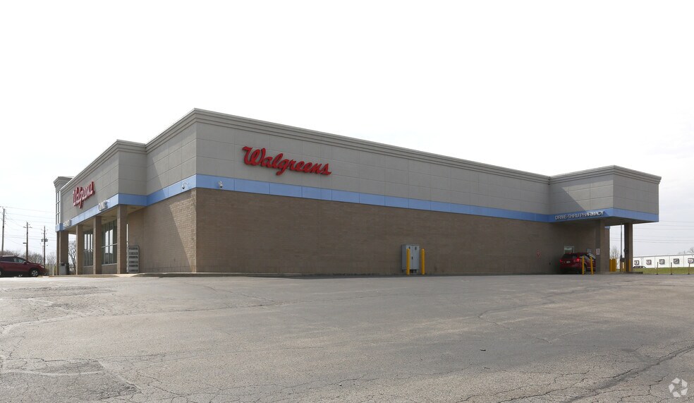 11020 Pendleton Pike, Indianapolis, IN à vendre - Photo du bâtiment - Image 3 de 3