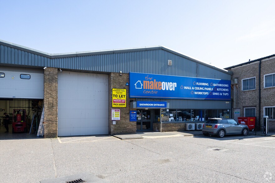 Revenge Rd, Chatham à louer - Photo du bâtiment - Image 2 de 3