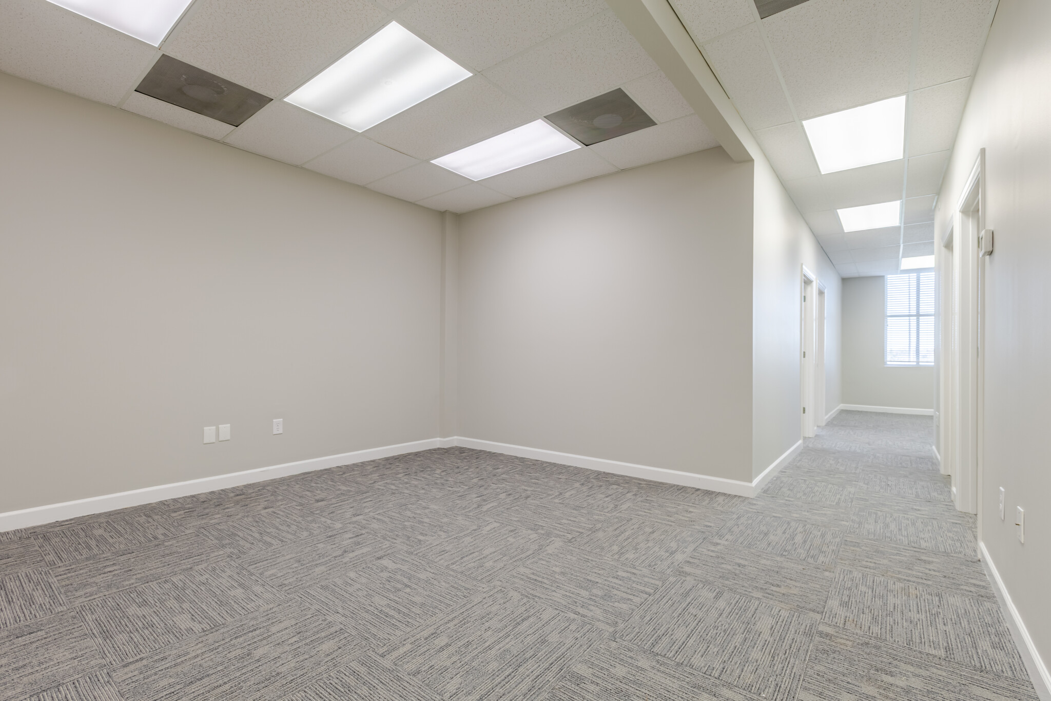 100 Stone Village Dr, Fort Mill, SC for lease Interior Photo- Image 1 of 13