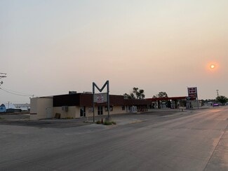 Plus de détails pour 1010 W Main St, Sterling, CO - Local d'activités à louer