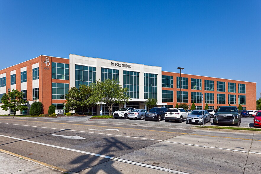 400-444 Clinchfield St, Kingsport, TN à louer - Photo du bâtiment - Image 2 de 2