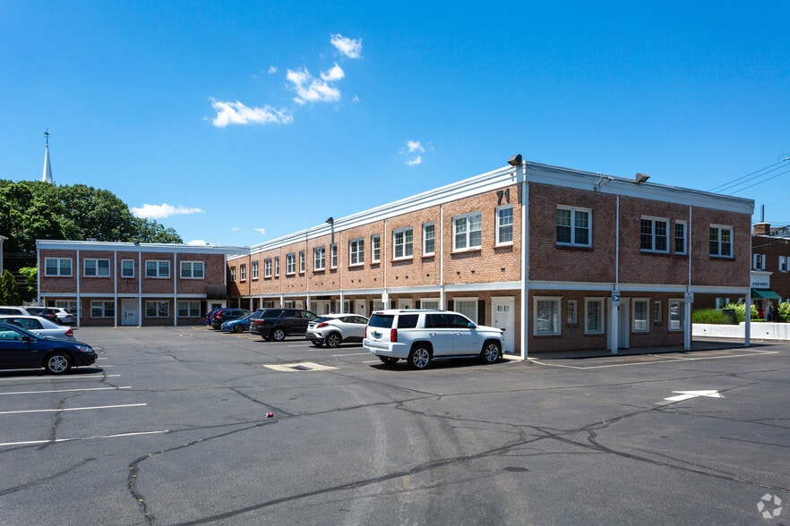 71 East Ave, Norwalk, CT for lease - Building Photo - Image 3 of 9