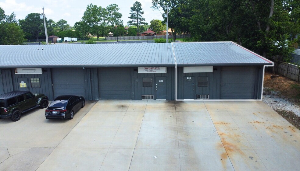 1601 Acorn Dr, Rogers, AR à louer - Photo du bâtiment - Image 3 de 12