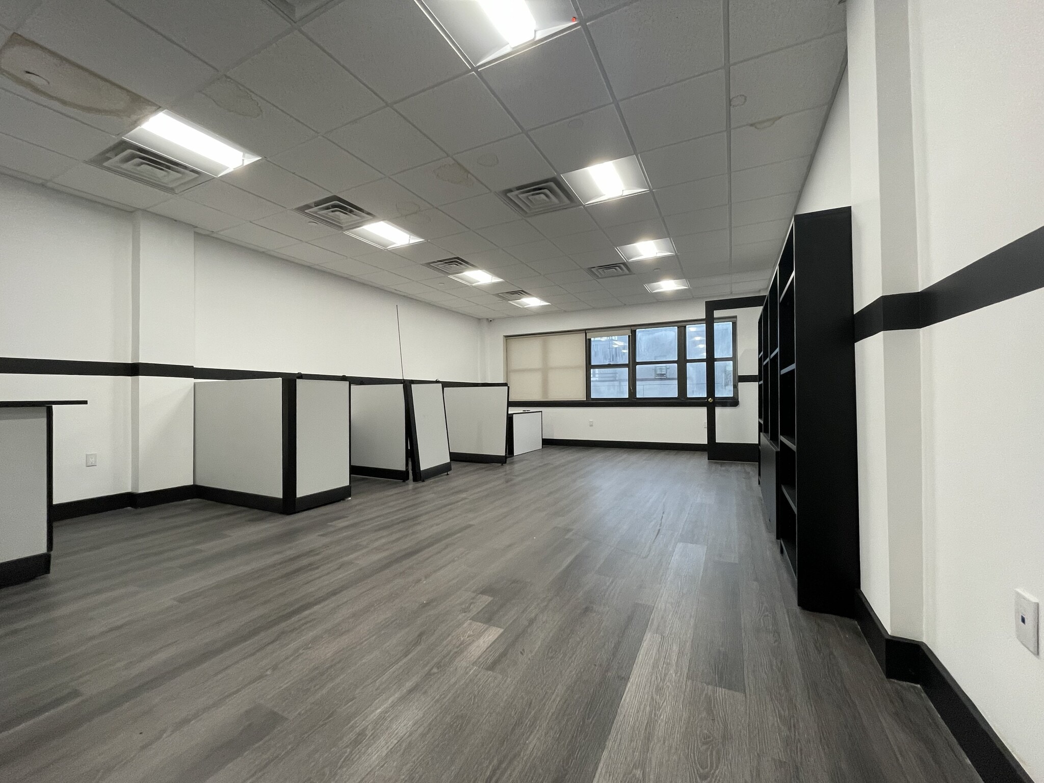 500 Dekalb Ave, Brooklyn, NY for lease Interior Photo- Image 1 of 3