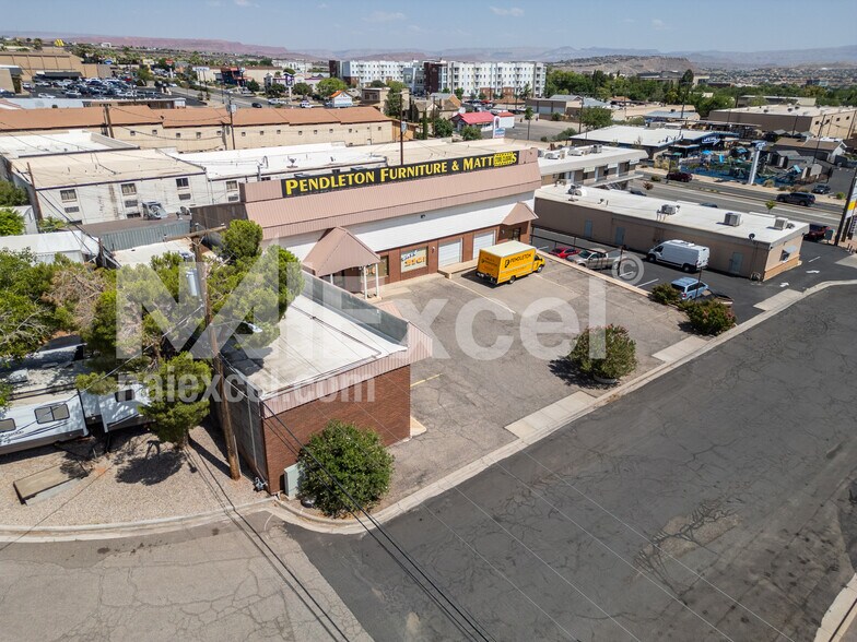 132 N 500 E, Saint George, UT à vendre - Photo du bâtiment - Image 3 de 8