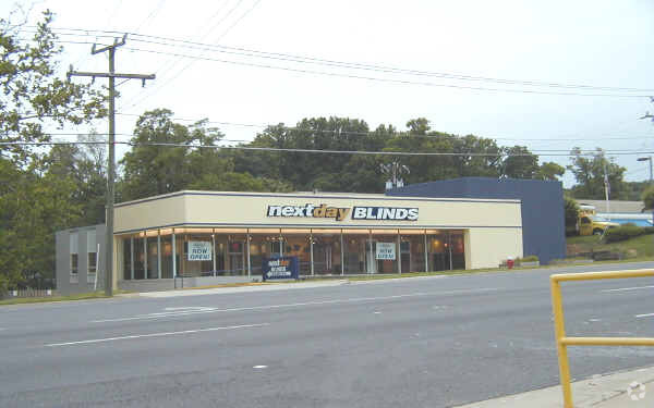 11085 Lee Hwy, Fairfax, VA for lease - Building Photo - Image 3 of 4