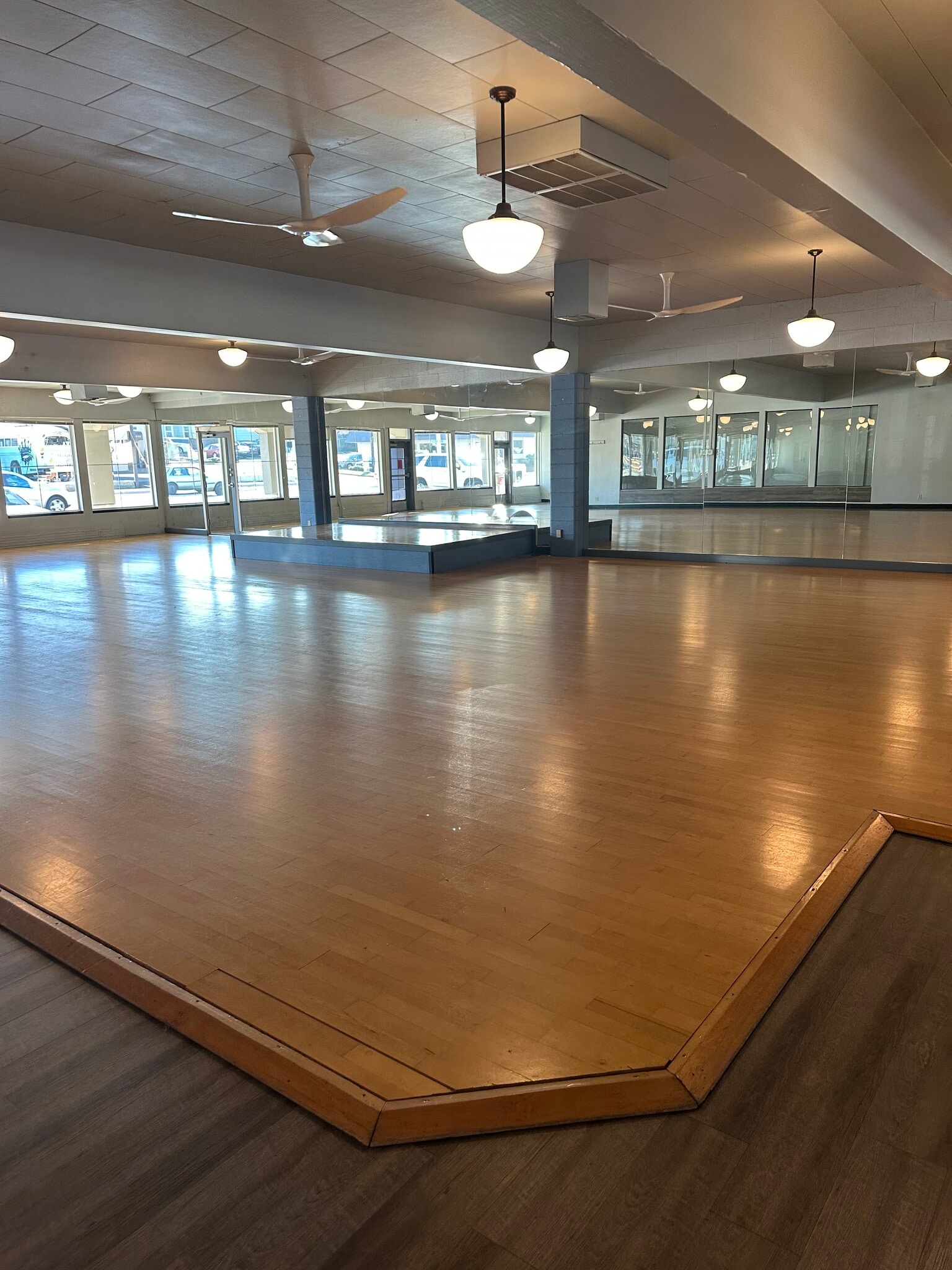 2655-2681 Willamette St, Eugene, OR à louer Photo du bâtiment- Image 1 de 4